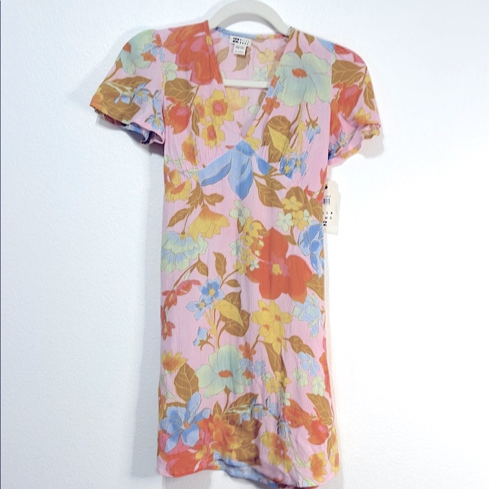 Billabong Multicolor Floral V-Neck Dress Size XS PTP 16 in NWT